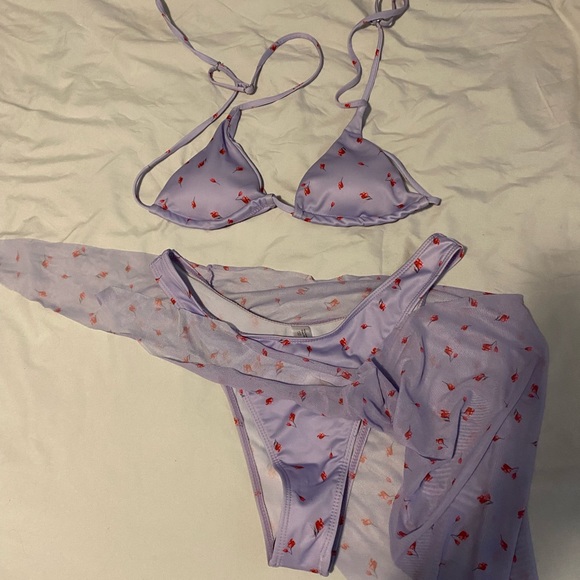 3 piece bikini - Picture 2 of 2